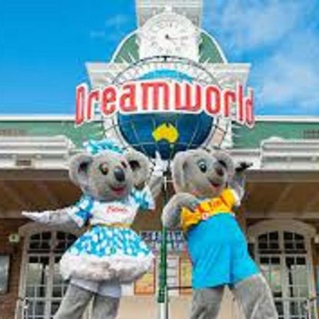 Gold Coast Theme Park Family Villa Екстер'єр фото